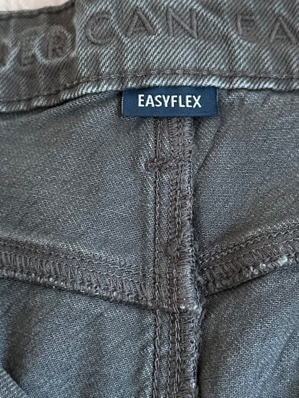 American Eagle Slim Straight Men's Jean, Stone Gray, Size 32 x 30 - Picture 9 of 11